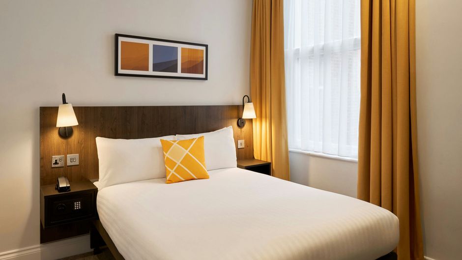Four Points Flex Kensington Olympia Room