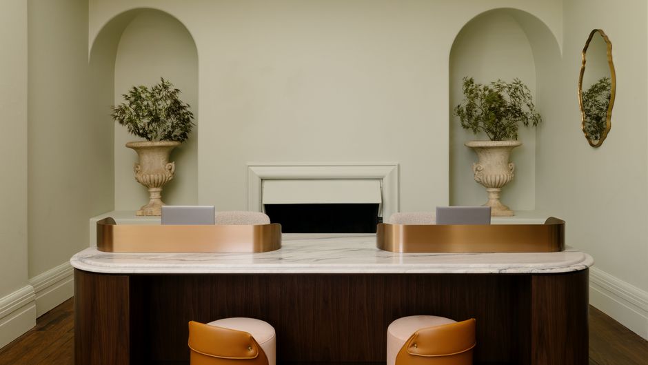 Milton Park Country House Hotel Lobby