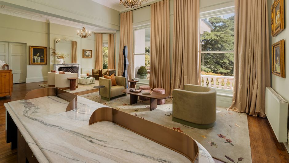 Milton Park Country House Hotel Lobby