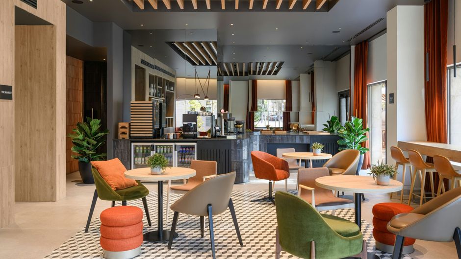 Residence Inn by Marriott Lisbon Lobby