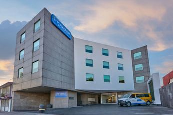 City Express by Marriott Airport