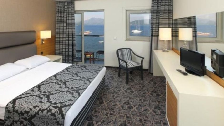 Cettia Beach Resort Room