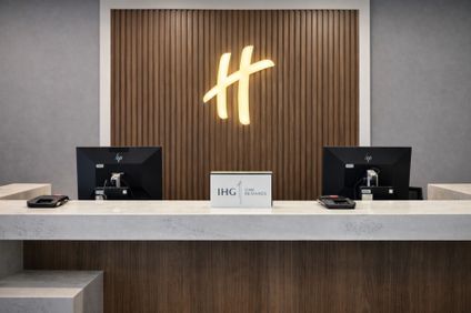 Holiday Inn & Suites Mississauga