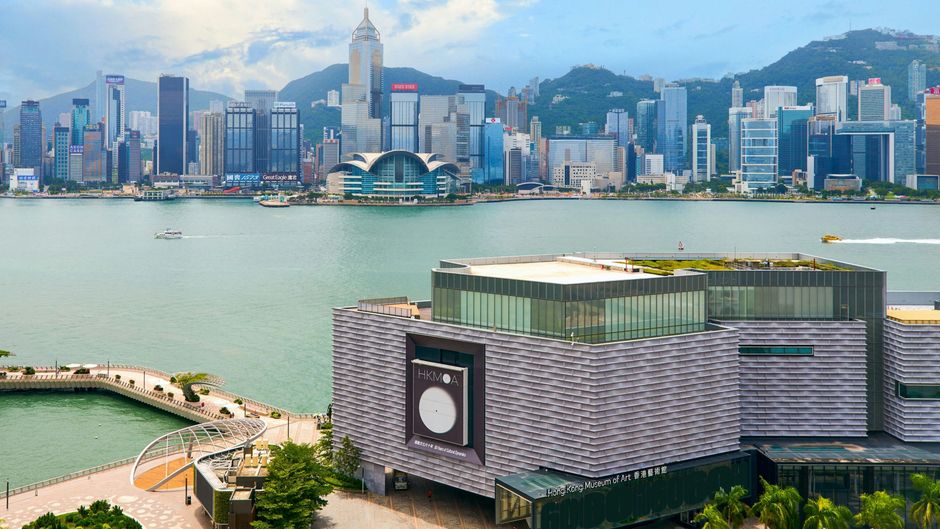 Sheraton Hong Kong Hotel & Towers Exterior