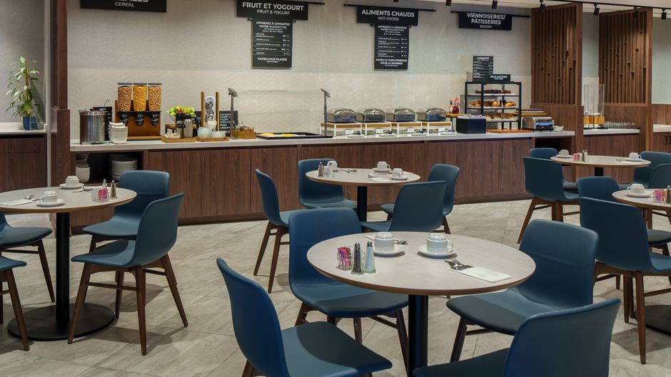 Holiday Inn Laval-Montreal Restaurant