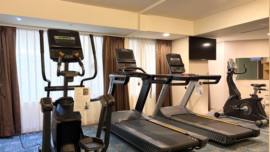 Holiday Inn Express Taoyuan Health Club