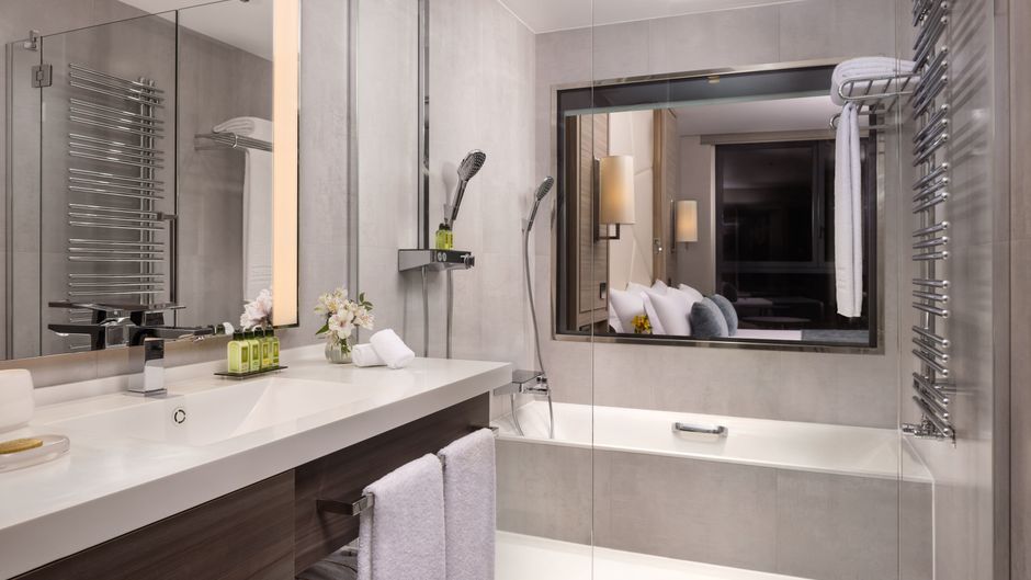 VP Plaza Espana Design Hotel Room