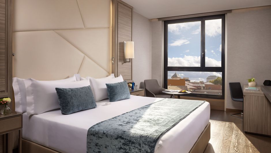 VP Plaza Espana Design Hotel Room