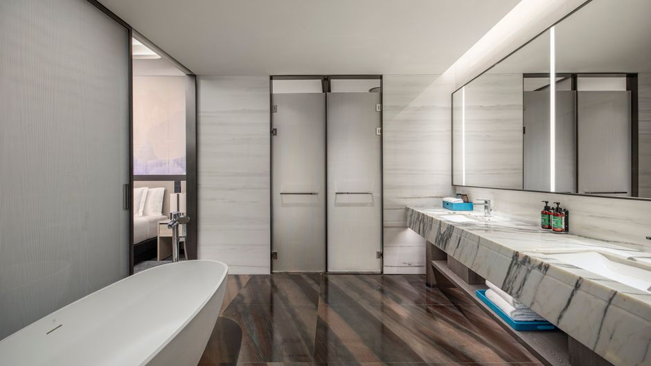 Crowne Plaza Olympic Sports Center Room
