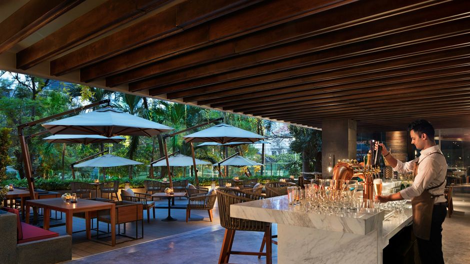Bangkok Marriott Marquis Queen's Park Restaurant
