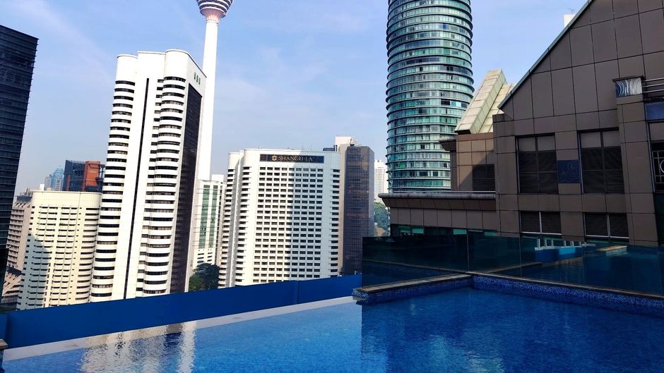 Cormar Suites Pool