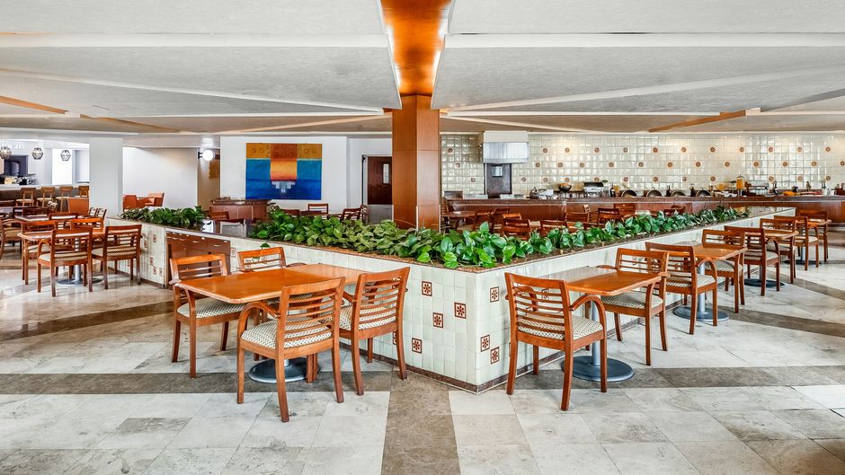 Fiesta Inn Puebla FINSA Restaurant