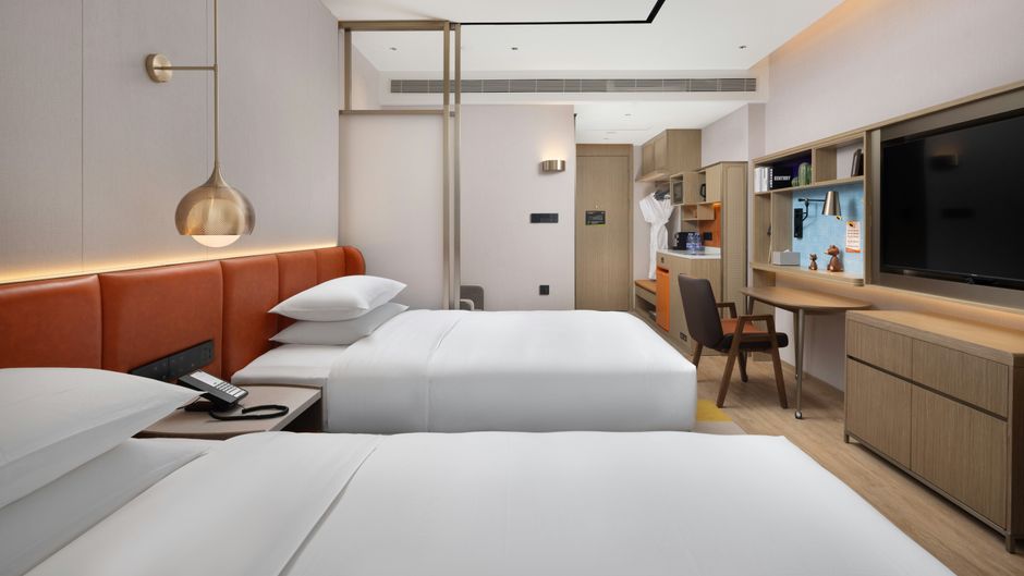 Home2 Suites by Hilton Meishan Dongpo Room