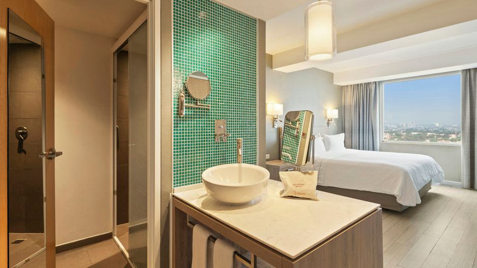 Fiesta Inn CDMX Forum Buenavista Room