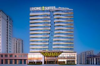 Home2 Sts by Hilton Millennium City Park