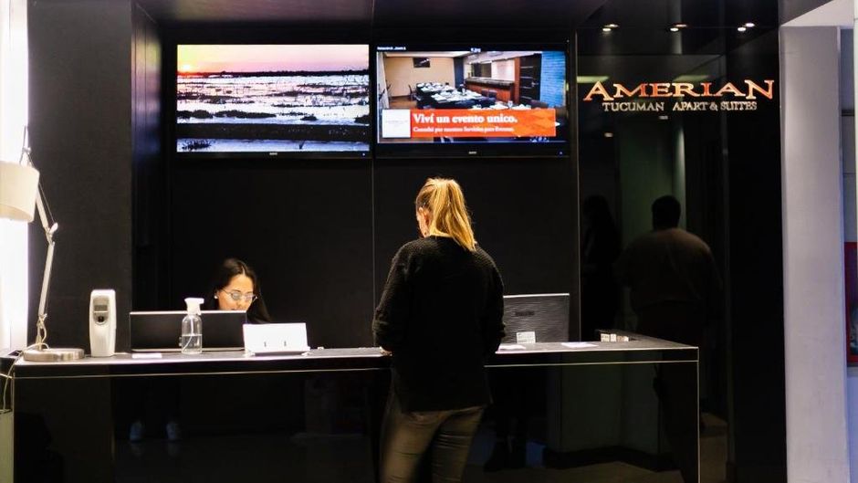 Amerian Tucuman Apart Hotel & Suites Lobby