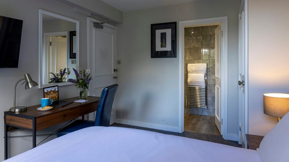 Whately Hall Hotel Banbury Suite
