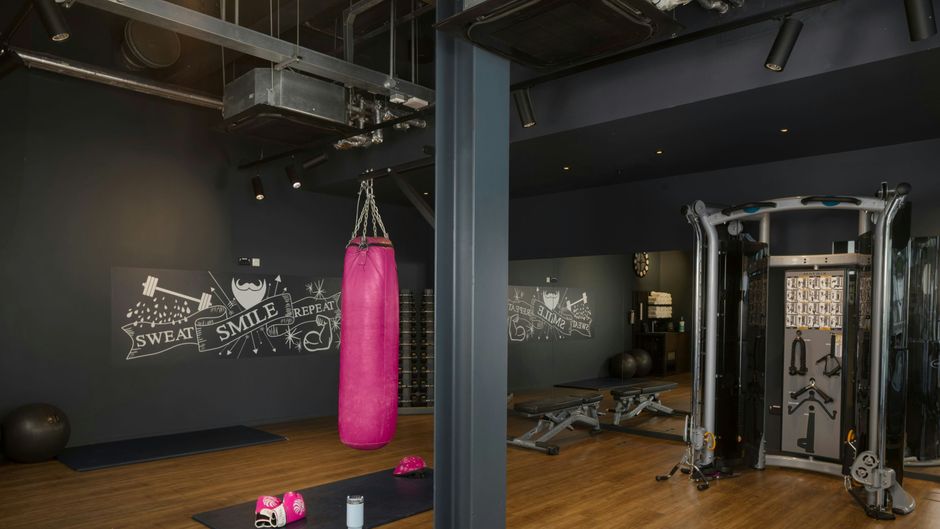 Moxy London Heathrow Airport Recreation