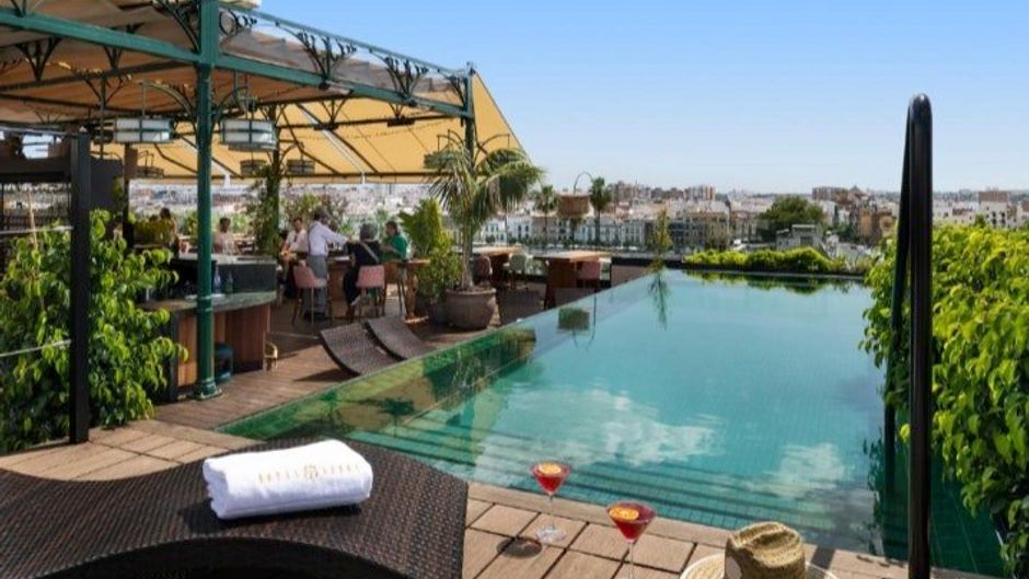 Hotel Lobby Pool
