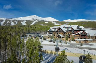 Crystal Peak Lodge