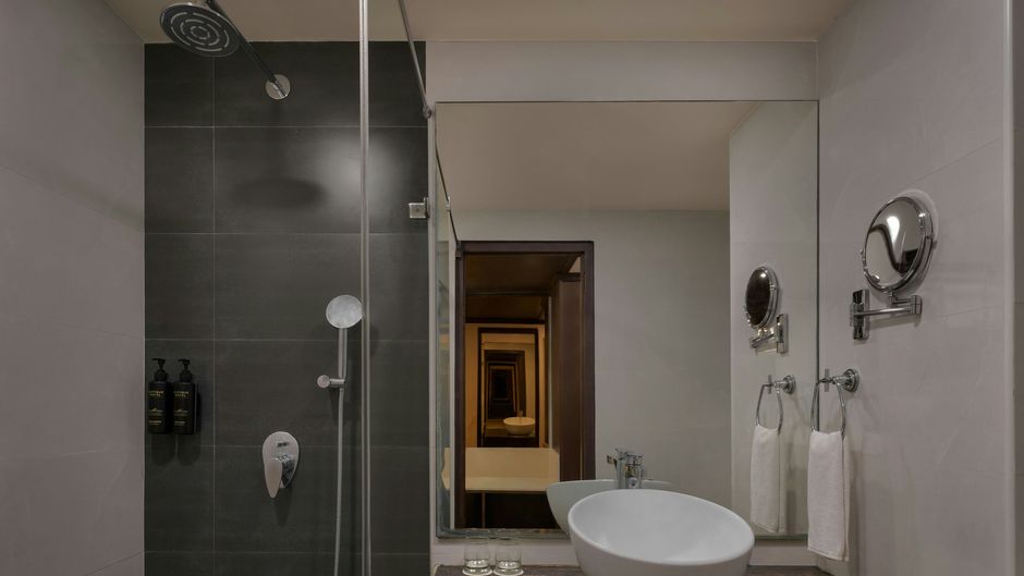 The Fern Residency Yeshwanthpur Room