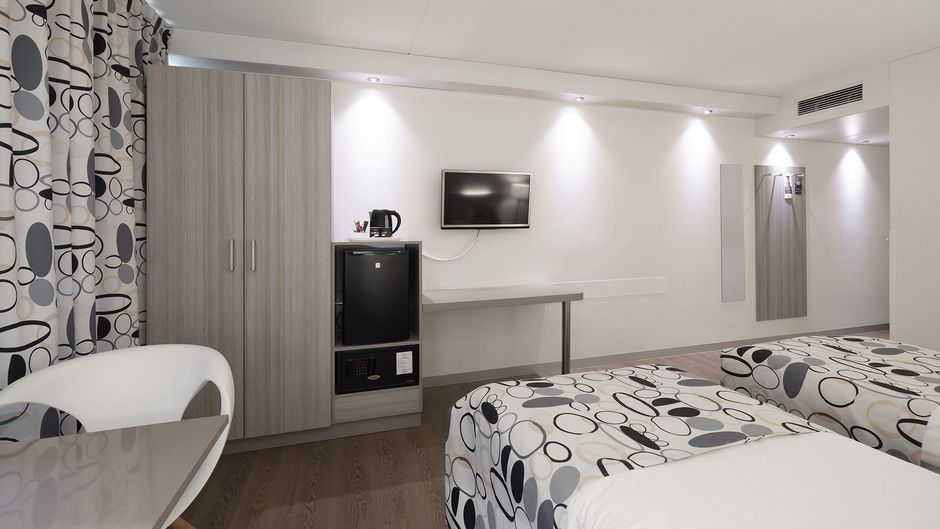 Hotel Mitland Room