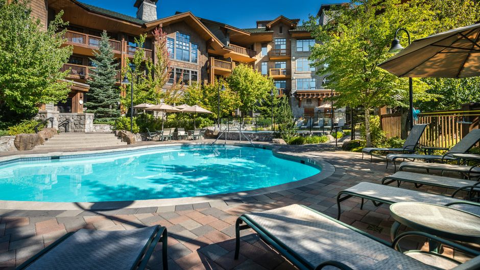 First Tracks Lodge Pool