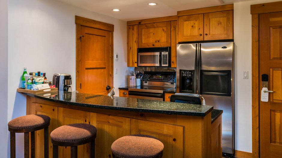 First Tracks Lodge Room