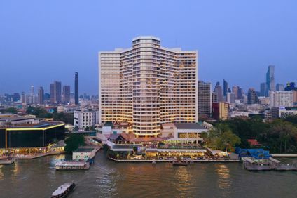 Royal Orchid Sheraton Riverside Hotel