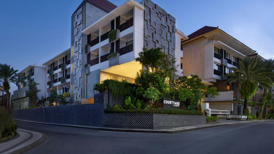 Courtyard Bali Seminyak Resort Exterior