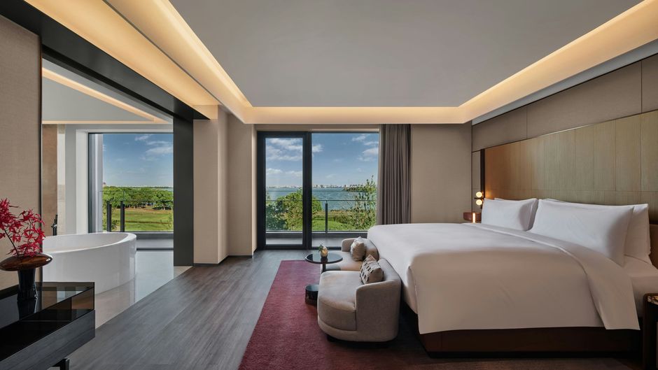 Suzhou Marriott Yangcheng Lake Room