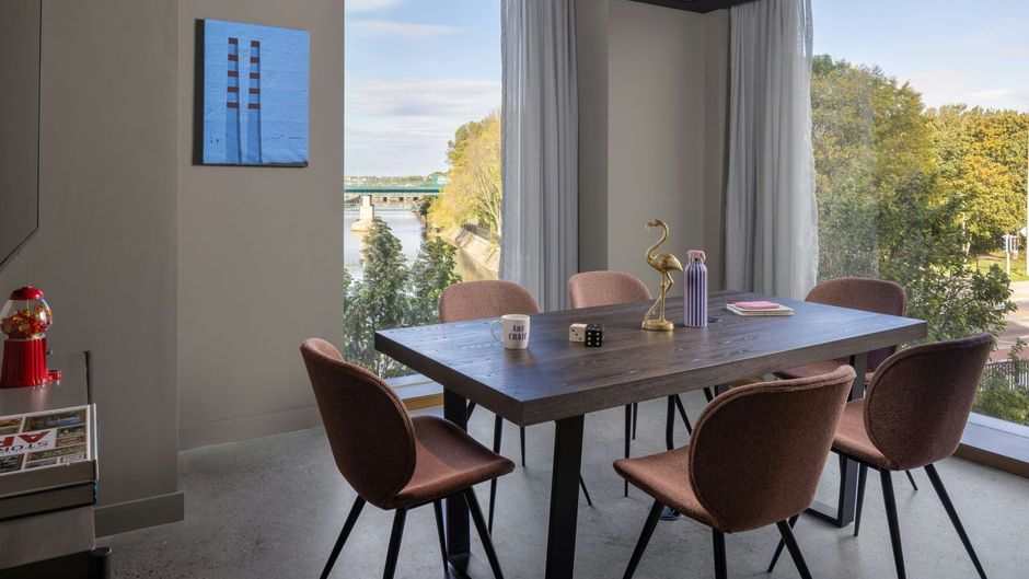 Moxy Dublin Docklands Meeting