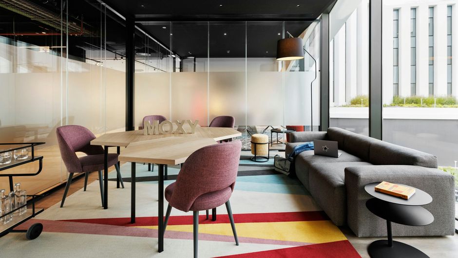 Moxy Alfragide Lisboa Meeting