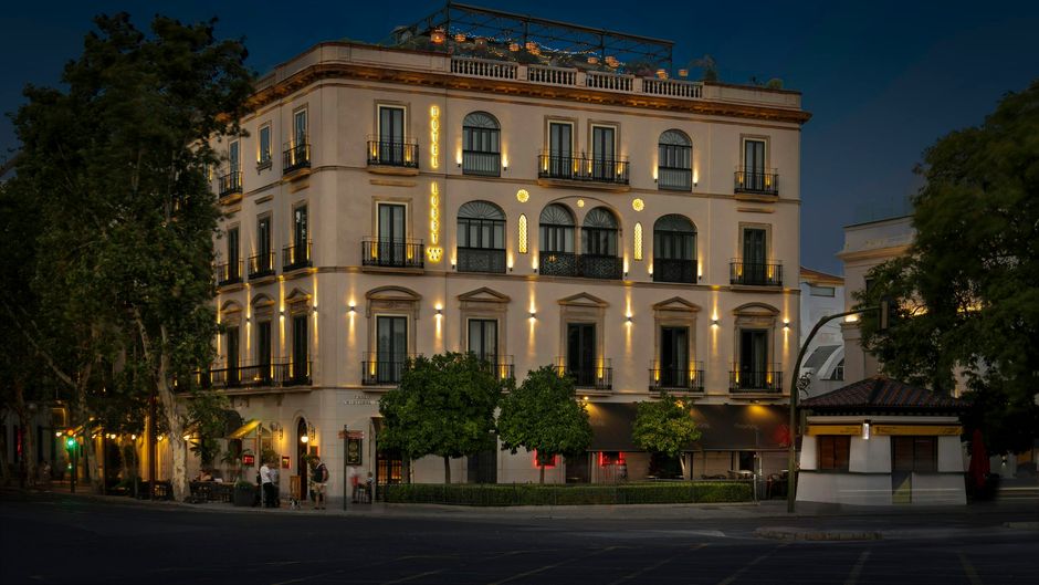 Hotel Lobby Exterior