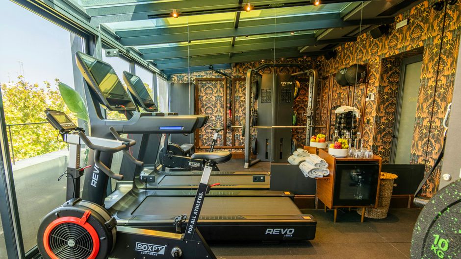 Hotel Lobby Health Club