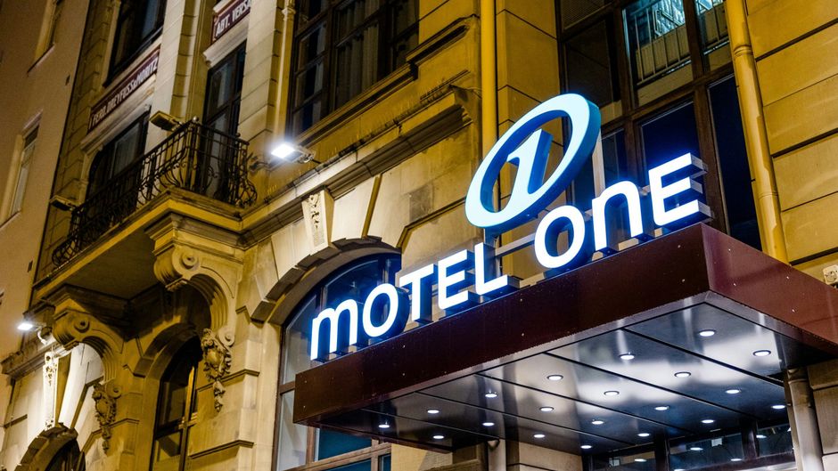 Flemings Hotel Frankfurt-Central Exterior