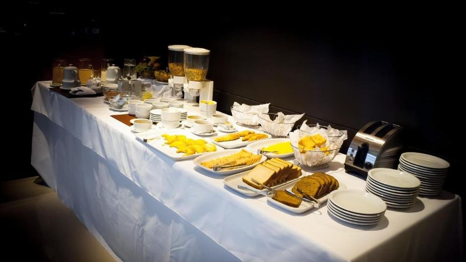 Amerian Puerto Rosario Restaurant