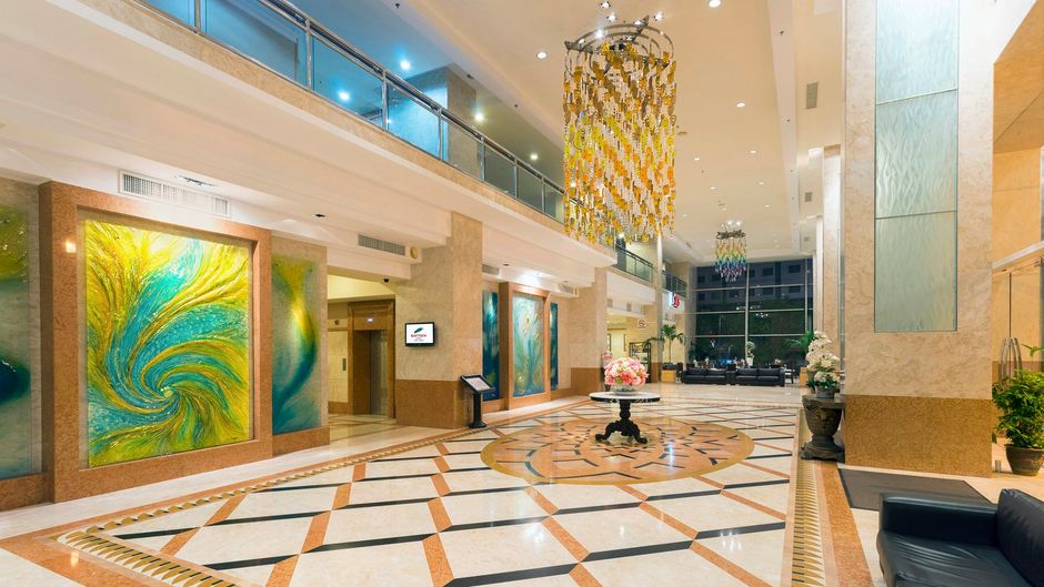 Bayview Hotel Melaka Lobby