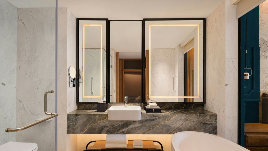 Le Meridien Dehradun Resort Room