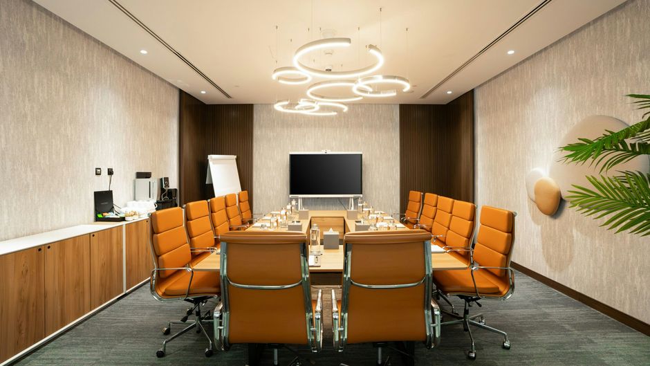 The First Collection Business Bay Meeting