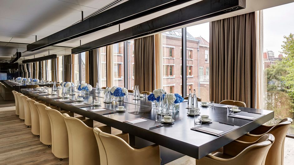 Mandarin Oriental Conservatorium, Amster Meeting