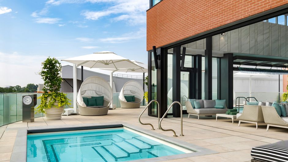 Hard Rock Hotel London Pool