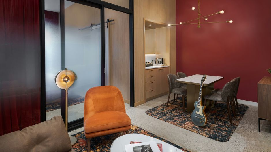 Hard Rock Hotel London Suite