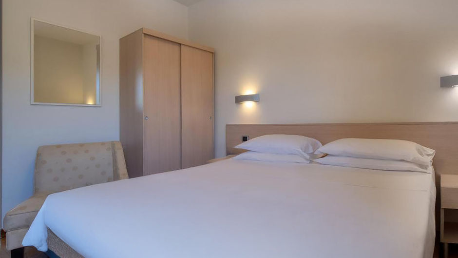 Park Hotel Mondovi Room