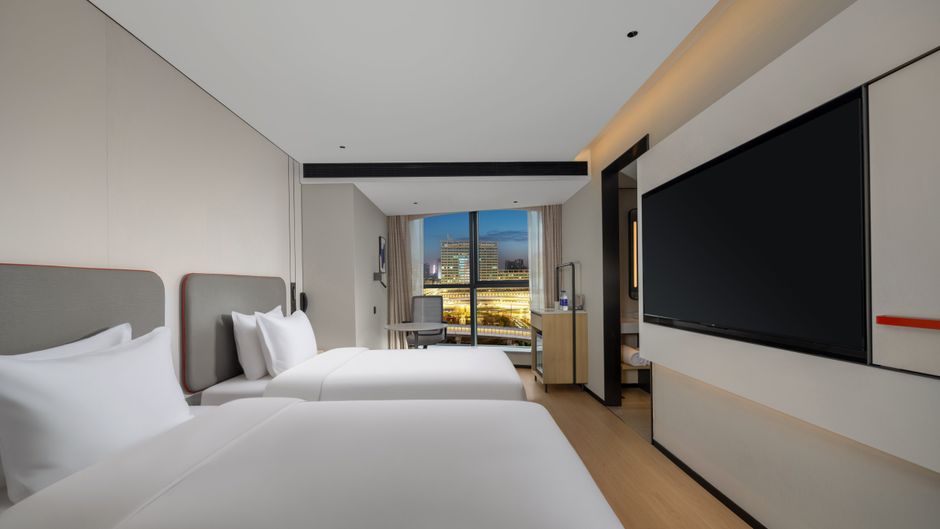 Holiday Inn Exp Nanchang Road Room