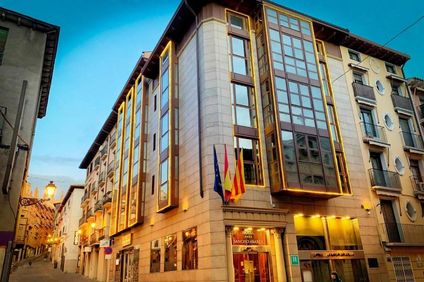 Sancho Abarca Hotel