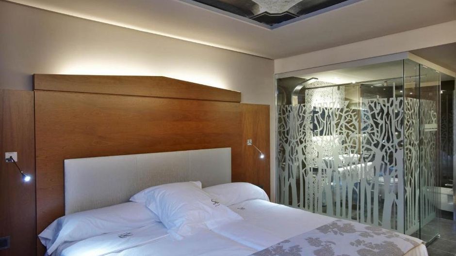 Sancho Abarca Hotel Room