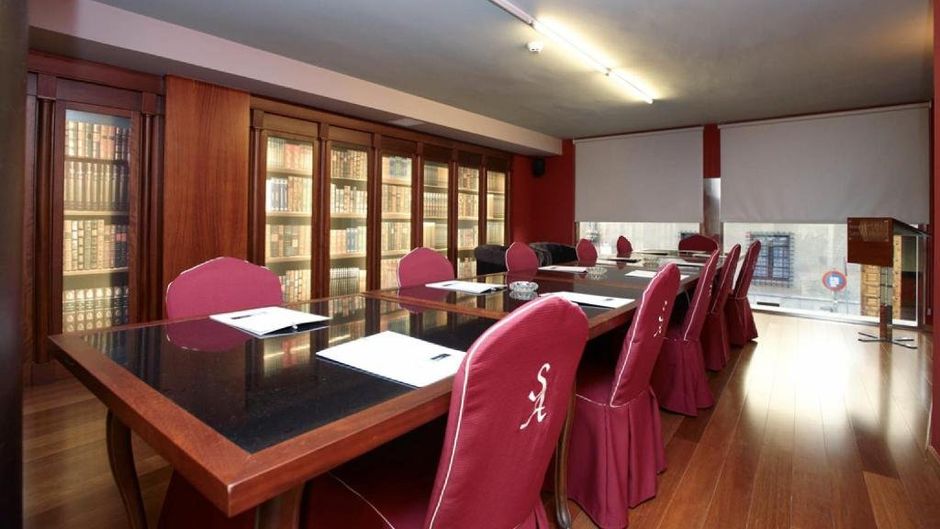 Sancho Abarca Hotel Meeting