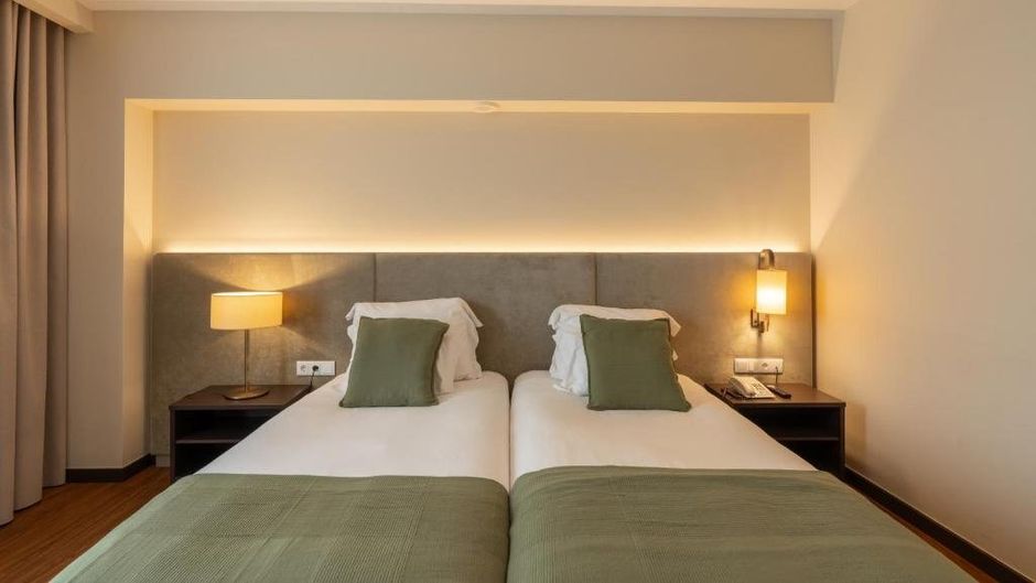 Hotel Premium Porto Maia Room