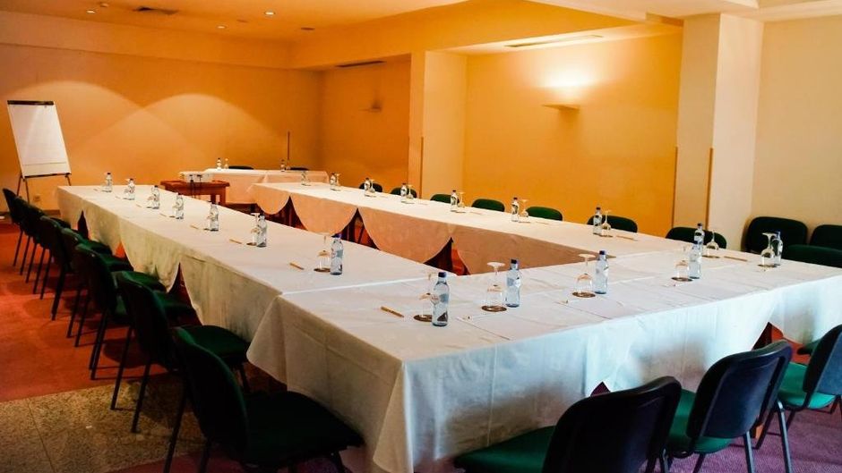 Hotel Premium Porto Maia Meeting